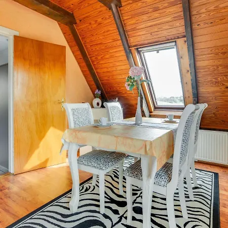 In Holstein With Balcony Appartamento